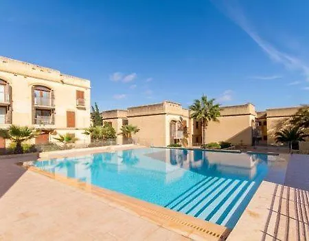 Fort Chambray Holiday Villas & Apartments Mgarr Extérieur photo